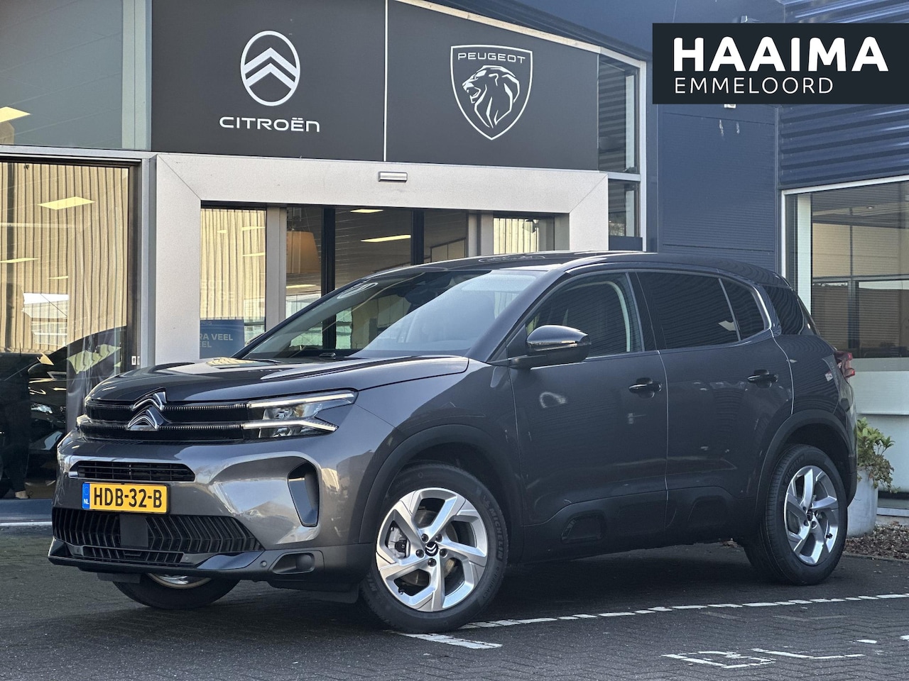 Citroën C5 Aircross - 1.2 Hybrid 136pk Plus | Stoelverwarming | Comfort Stoelen | Apple Carplay/Android Auto | C - AutoWereld.nl