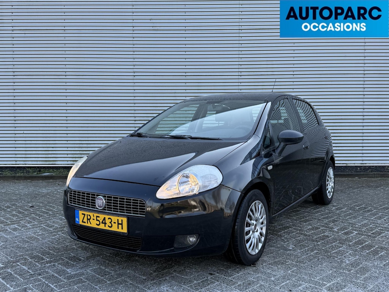 Fiat Grande Punto - 1.2 Actual AIRCO, 5 DEURS, DEUKJE LINKSACHTER, NIEUWE APK. - AutoWereld.nl