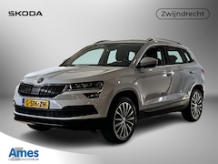 Skoda Karoq - 1.0 TSI Business Edition / Trekhaak wegklapbaar / Upgradepakket / Achteruitrijcamera