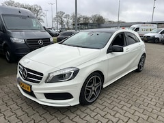 Mercedes-Benz A-klasse - 180 AMG Pano | Night | Parkeersensoren | Navi | Origineel Nederlands