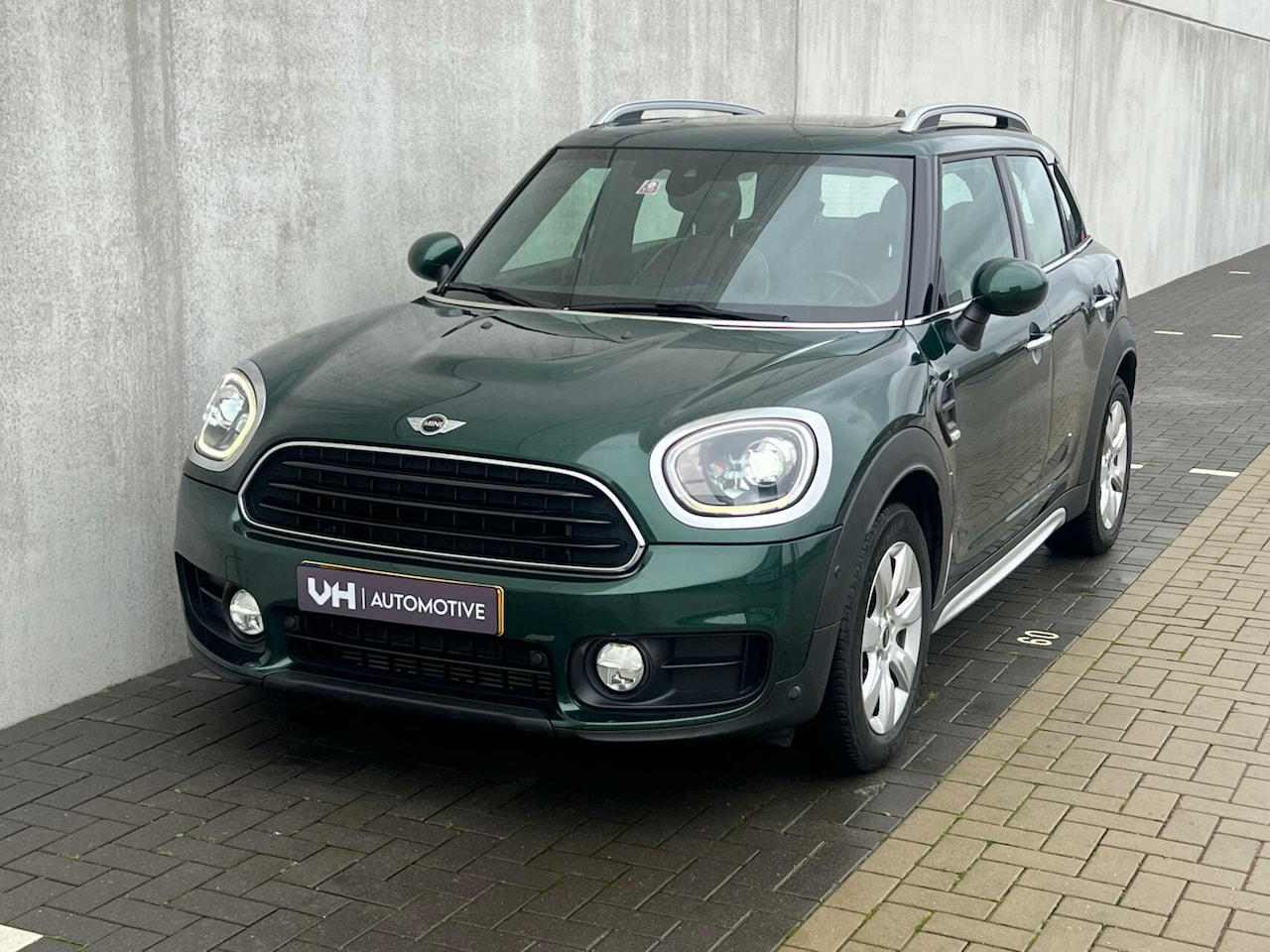 MINI Countryman - One 1.5 LCI - pano - leder - navi - onderhou - AutoWereld.nl