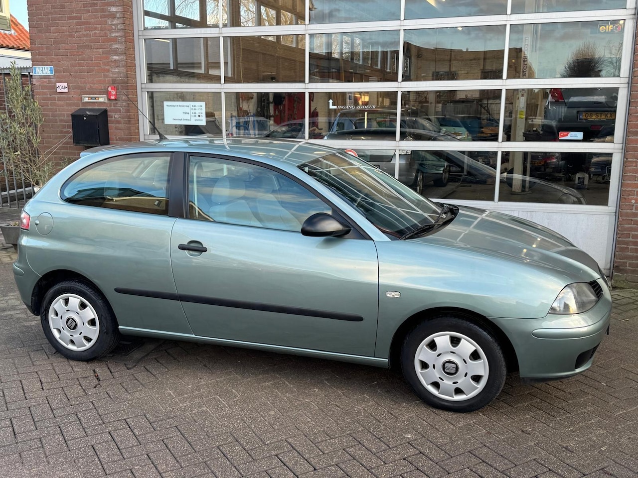 Seat Ibiza - 1.4-16V Stella - AutoWereld.nl