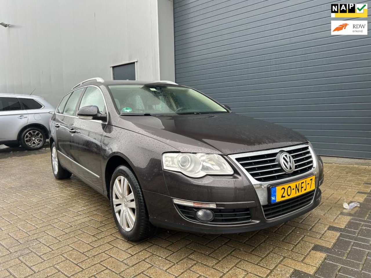 Volkswagen Passat Variant - 1.4 TSI Highline EcoFuel NAVI - AutoWereld.nl