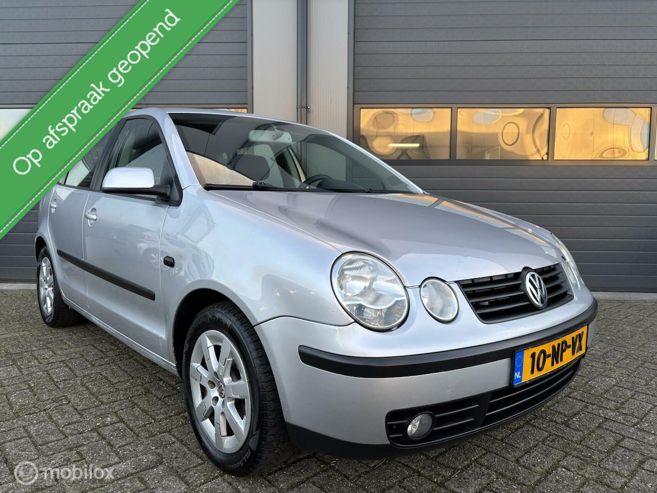 Volkswagen Polo - 1.4-16V Atlantic Automaat Uitvoering - AutoWereld.nl