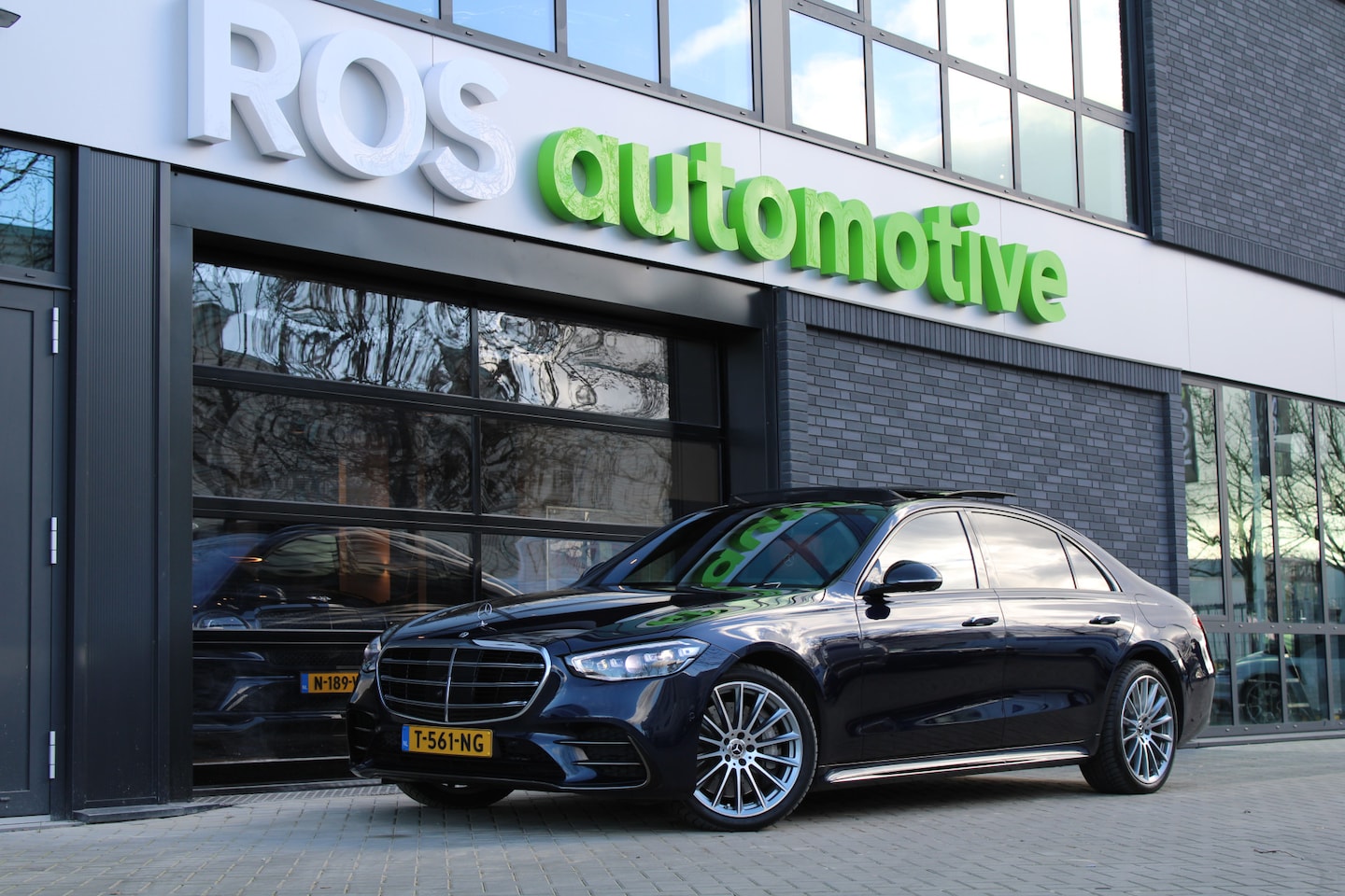 Mercedes-Benz S-klasse - 580 e 4MATIC Lang AMG Line NAP | VOL | MASSAGE | HEAD-UP | VENTILATIE | LASER | 4 WIELBEST - AutoWereld.nl