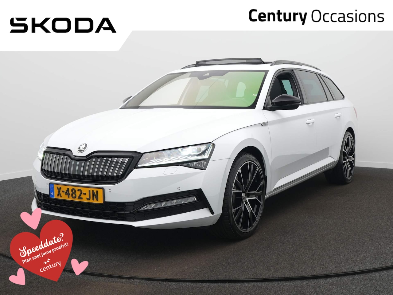 Skoda Superb Combi - 1.4 TSI iV Sportline Business DSG / Elek. Trekhaak / Panodak / Elek. Stoel - AutoWereld.nl