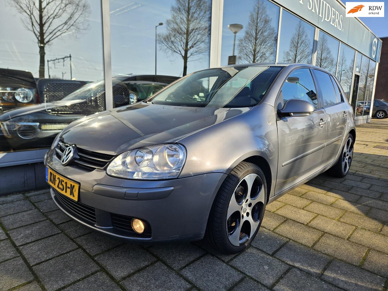 Volkswagen Golf - 1.4 Trendline Business Navigatie+Bluetooth - AutoWereld.nl