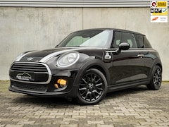 MINI Cooper - 1.5 Pepper Islington | Clima | Navi | Cruise | H.Leder | Metalic lak | 1 eigenaar | Uniek