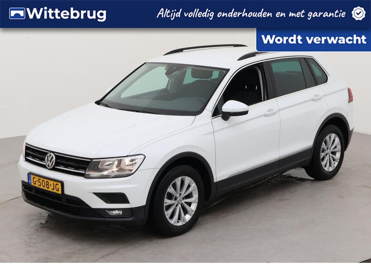 Volkswagen Tiguan - 1.5 TSI 130pk Comfortline Navigatie / LM 17 inch / Parkeersensoren / Climatronic airco - AutoWereld.nl