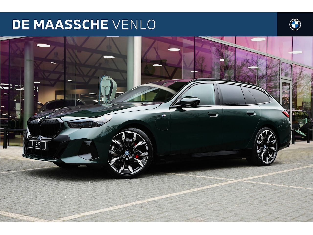 BMW 5-serie Touring - 530e High Executive M Sport Automaat / Panoramadak / Trekhaak / Stoelventilatie / Bowers & - AutoWereld.nl