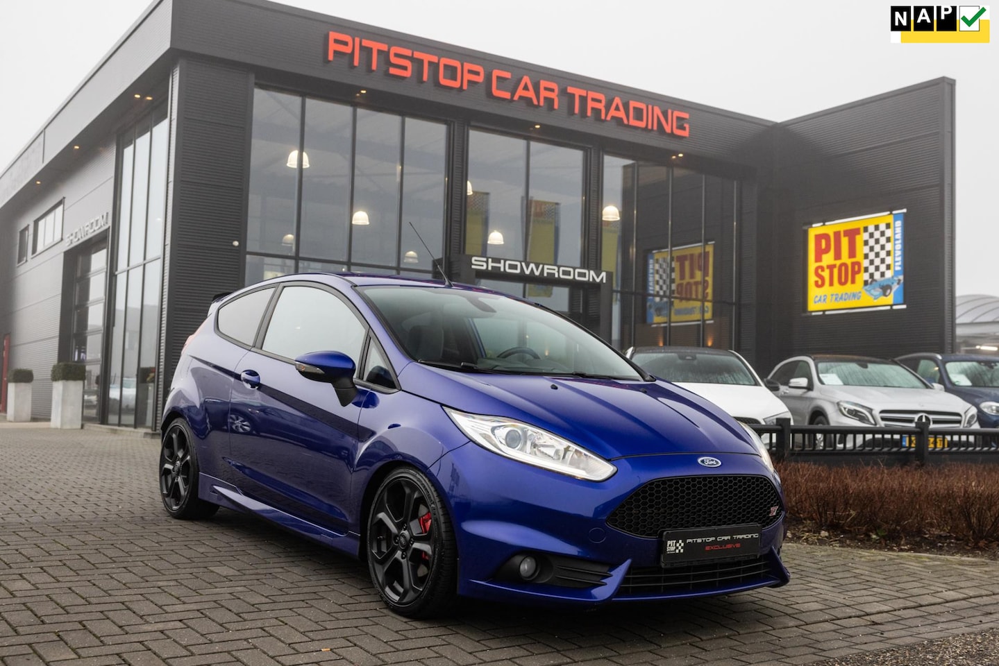 Ford Fiesta - 1.6 ST2 1.6 ST2, 182 PK, Navi, Parkeersensoren, Voorruitverwarming! - AutoWereld.nl