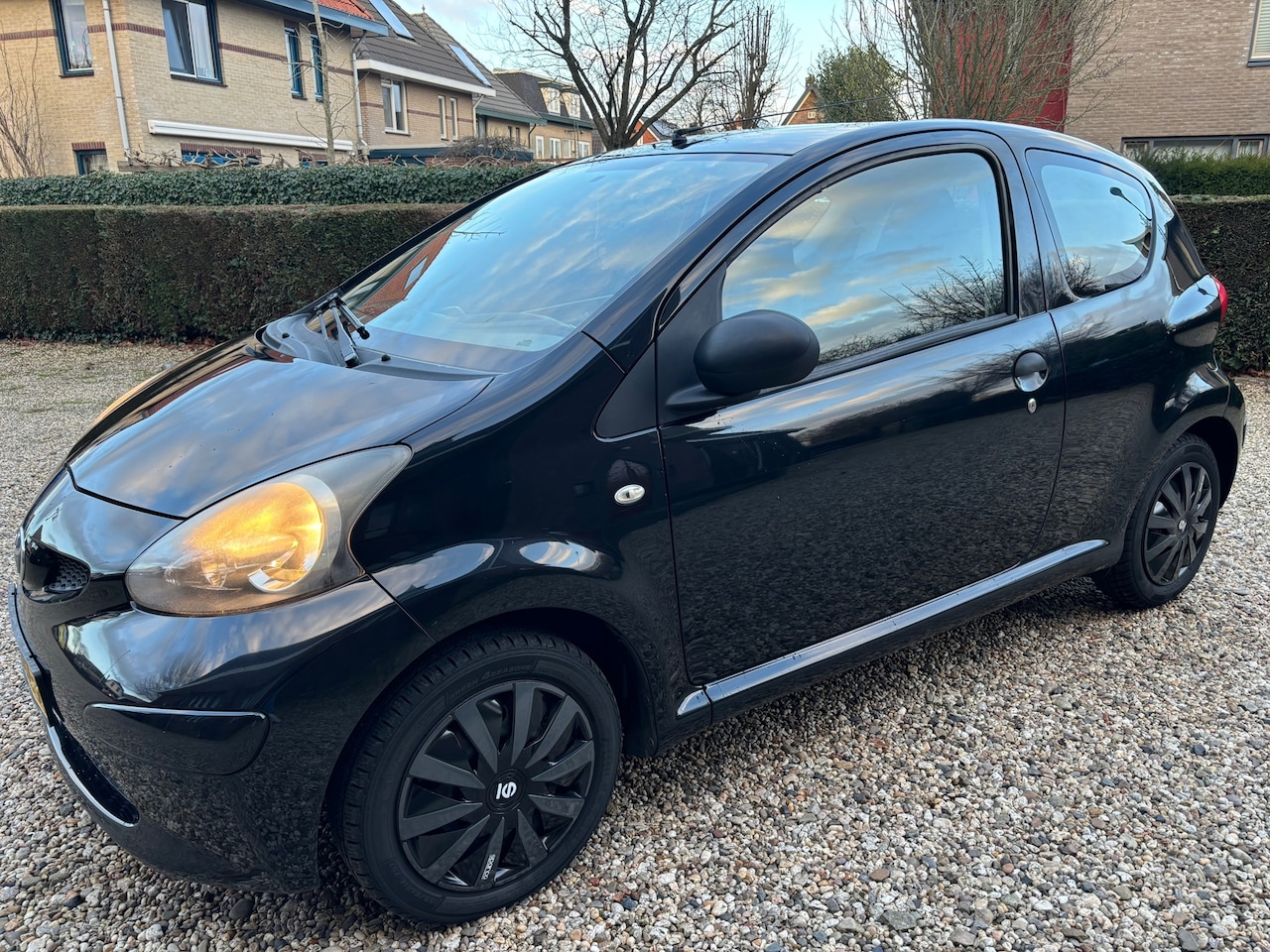 Toyota Aygo - 1.0-12V - AutoWereld.nl