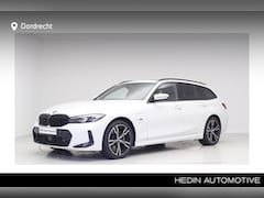 BMW 3-serie Touring - 320e M-Sport | Panorama | Trekhaak | Active Cruise Control