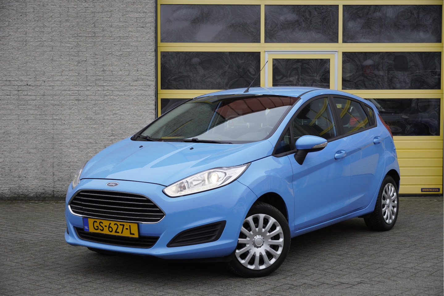 Ford Fiesta - 1.0 5drs Style BJ2015 Airco | Cruise control | Led - AutoWereld.nl