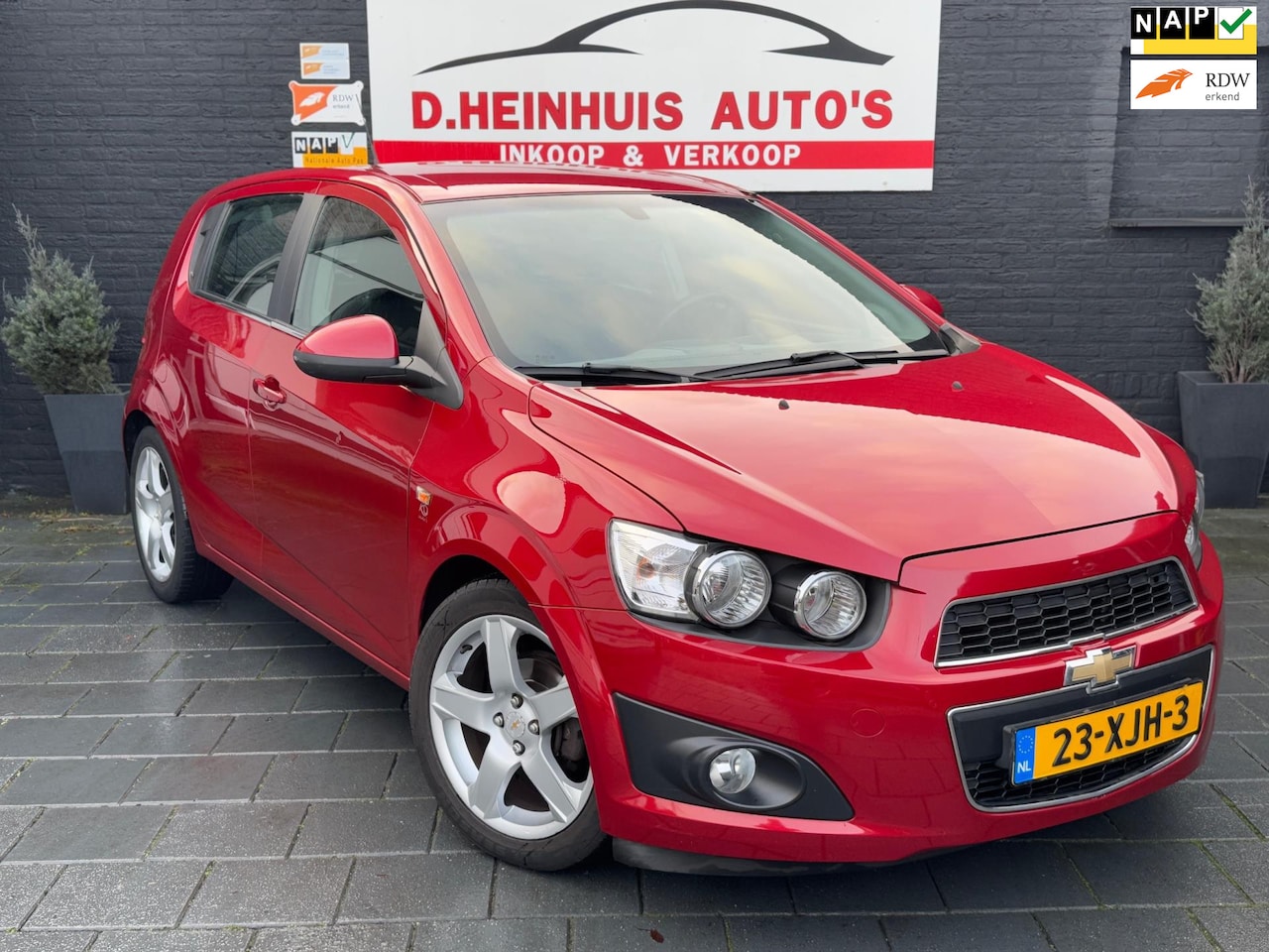 Chevrolet Aveo - 1.4 LTZ *5DRS*AIRCO*CRUISE* - AutoWereld.nl