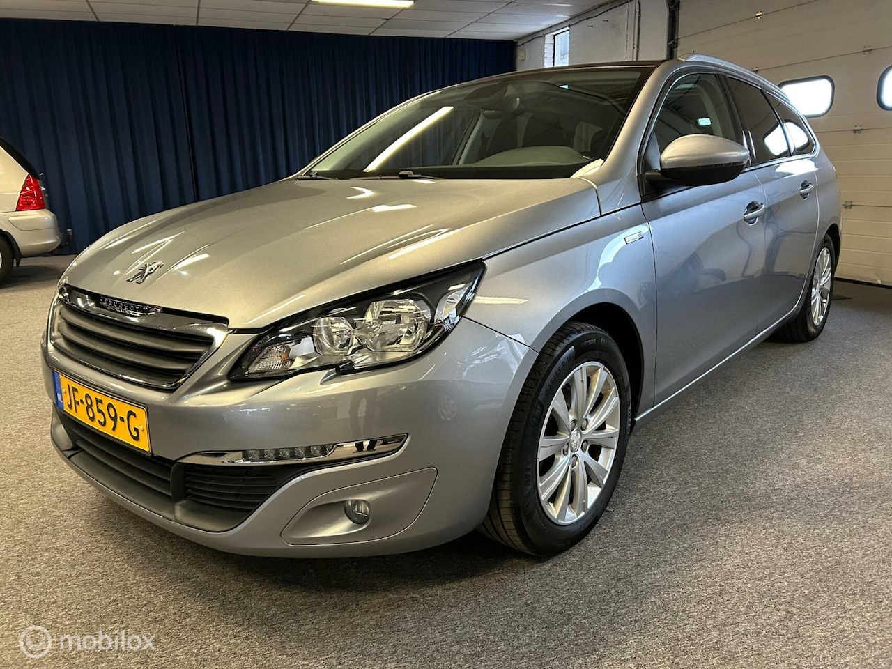 Peugeot 308 SW - 1.2 PureTech Style 1.2 PureTech Style - AutoWereld.nl