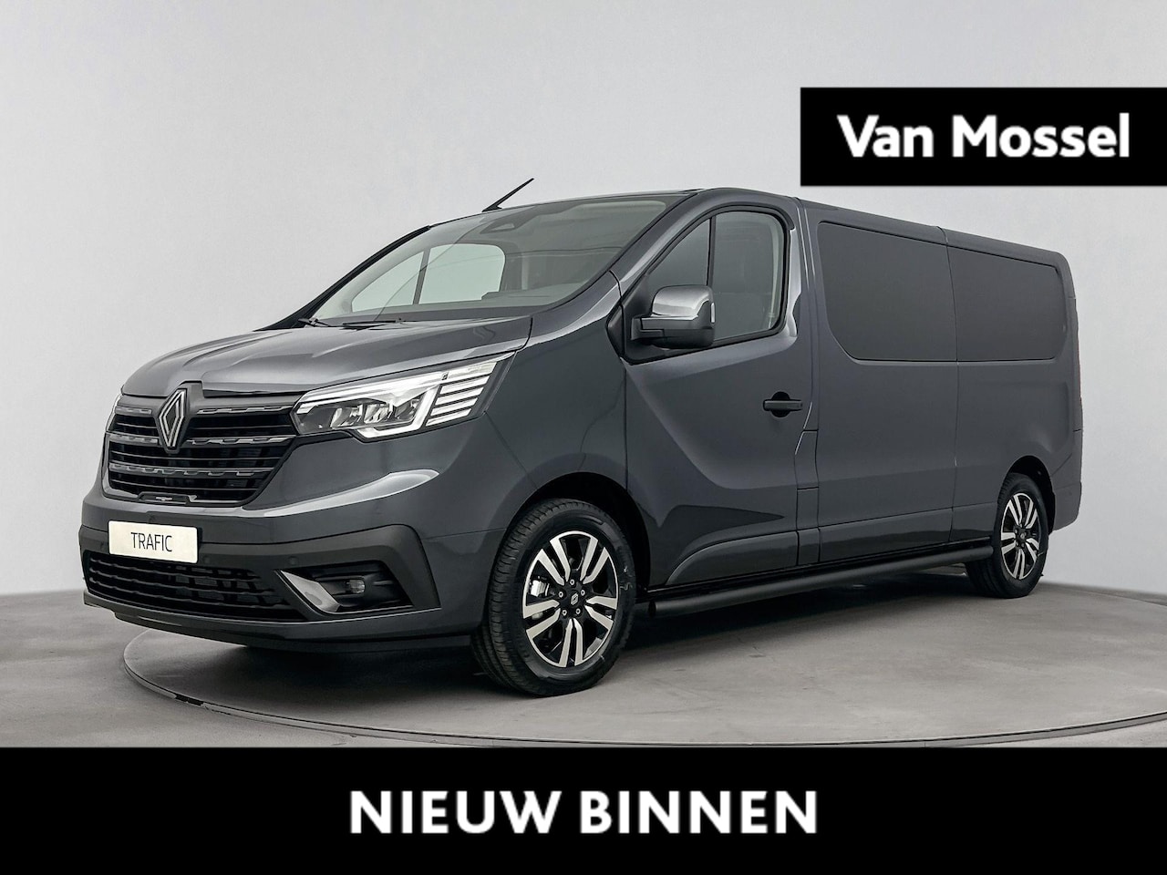 Renault Trafic - 2.0 dCi 150pk EDC T30 L2H1 Extra | Anniversary pack | Direct leverbaar | dubbelcabine en g - AutoWereld.nl