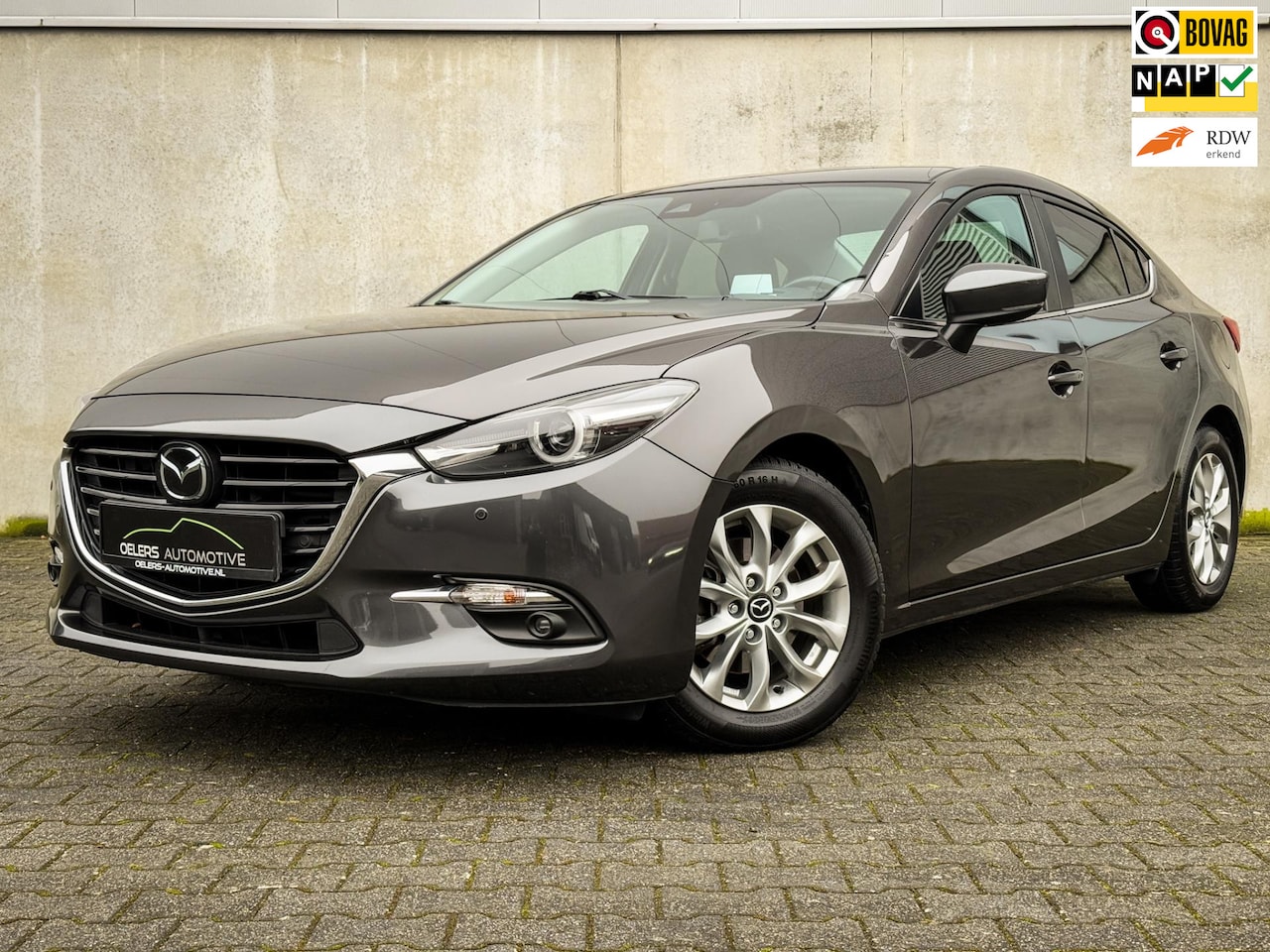 Mazda 3 - 2.0 SkyActiv-G 120 GT-M | Adaptive cruise | Clima | Navi | Org. NL! | Metalic | Leder | Tr - AutoWereld.nl