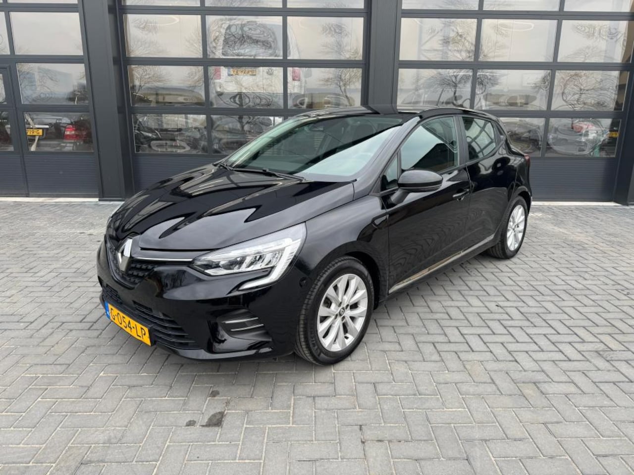 Renault Clio - 1.0 TCe Carplay / Pdc - AutoWereld.nl