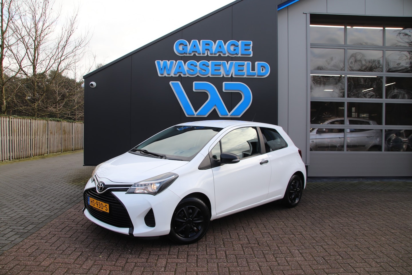 Toyota Yaris - 1.0 12V VVT-I Access Elekt.pakket/Trekhaak/Bluetooth/Stuurwielbediening - AutoWereld.nl