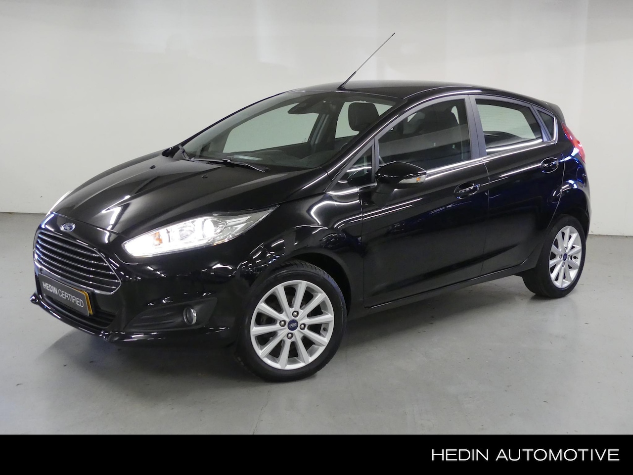 Ford Fiesta - 5D 1.0 Style Ultimate | 5-deurs | Climate Control | Lichtmetalen Velgen | Parkeersensoren - AutoWereld.nl