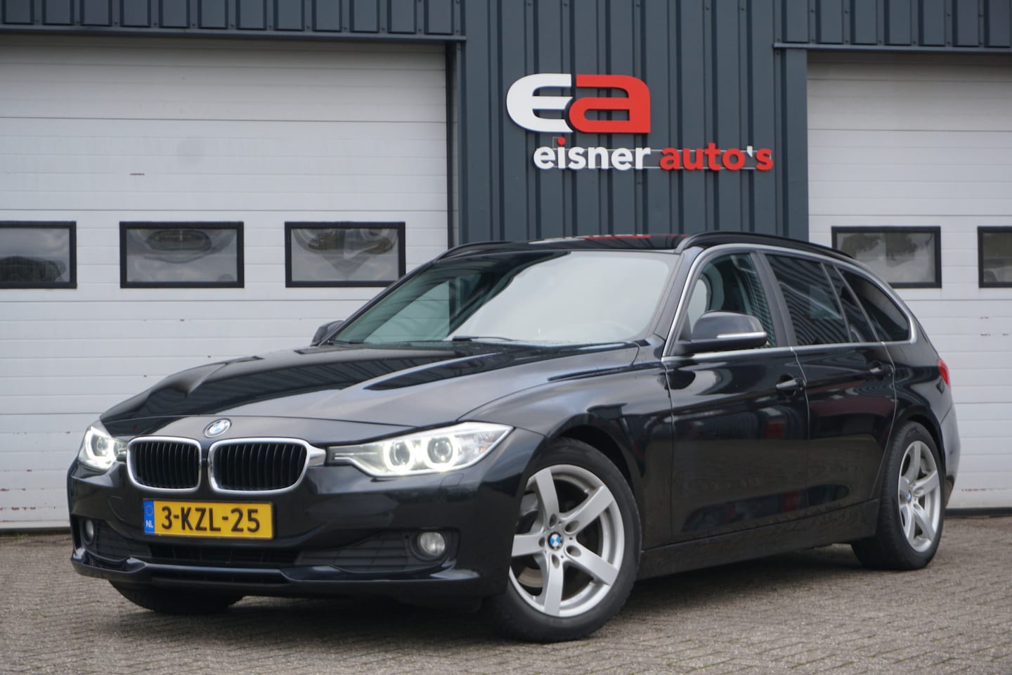 BMW 3-serie Touring - 320d EfficientDynamics Executive | XENON | LEDER | HARMAN/KARDON | TREKHAAK | - AutoWereld.nl