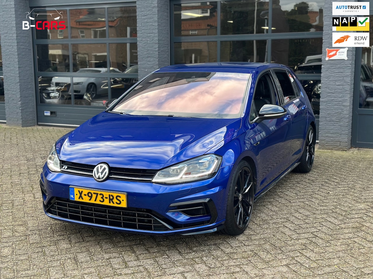 Volkswagen Golf - 2.0 TSI 4Motion R|Lineass|Downpipe|Leer|Xenon|Xlnavi|Nap - AutoWereld.nl