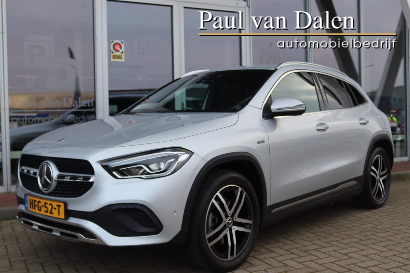 Mercedes-Benz GLA-Klasse - 250e 218PK AUTOMAAT STYLE Navi | Trekhaak | Adapt.Cruise | Widescreen | Sfeerverlichting | - AutoWereld.nl