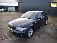 BMW 1-serie - 116i Business Line 5 deurs *AIRCO