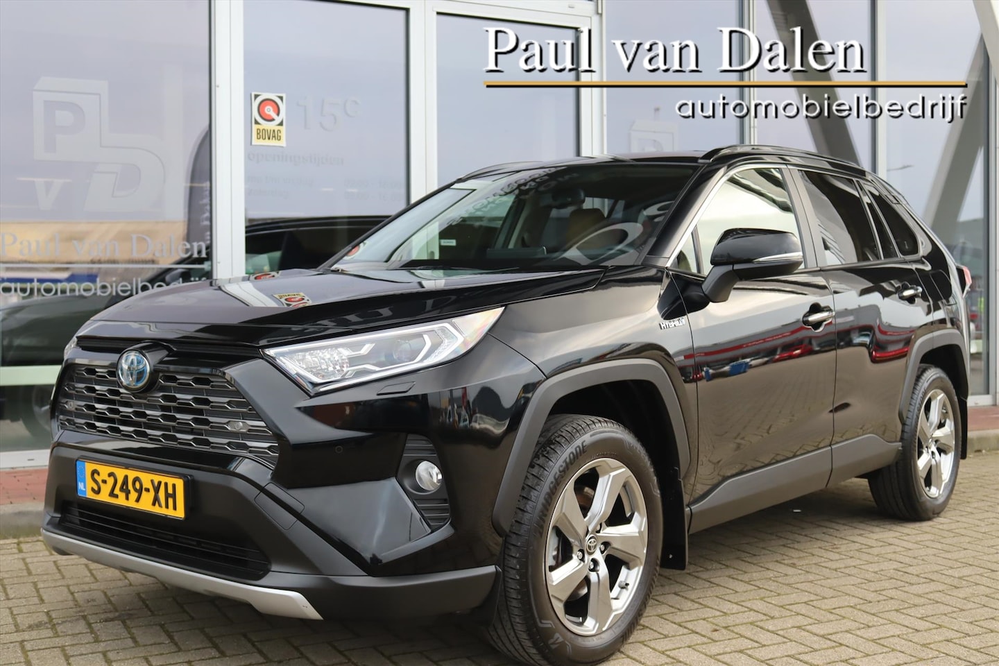 Toyota RAV4 - 2.5 Hybrid 218PK AUTOMAAT EXECUTIVE Trekhaak | Navi | Adapt.Cruise | Camera | Memory | Led - AutoWereld.nl