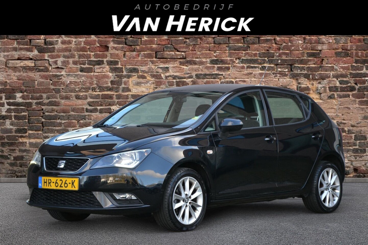 Seat Ibiza - 1.0 EcoTSI Style Connect 95PK | Apple Carplay | Navi | Cruise - AutoWereld.nl