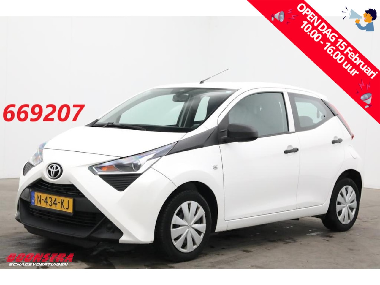 Toyota Aygo - 1.0 VVT-i x-fun Airco Cruise - AutoWereld.nl