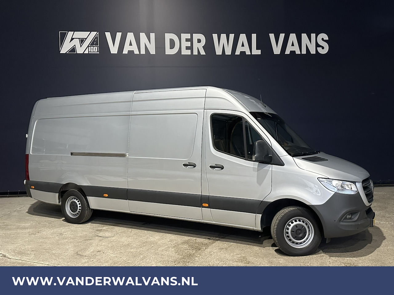 Mercedes-Benz Sprinter - 316 CDI 164pk L3H2 Euro6 Airco | Trekhaak | Camera | Navigatie | Apple Carplay Android Aut - AutoWereld.nl