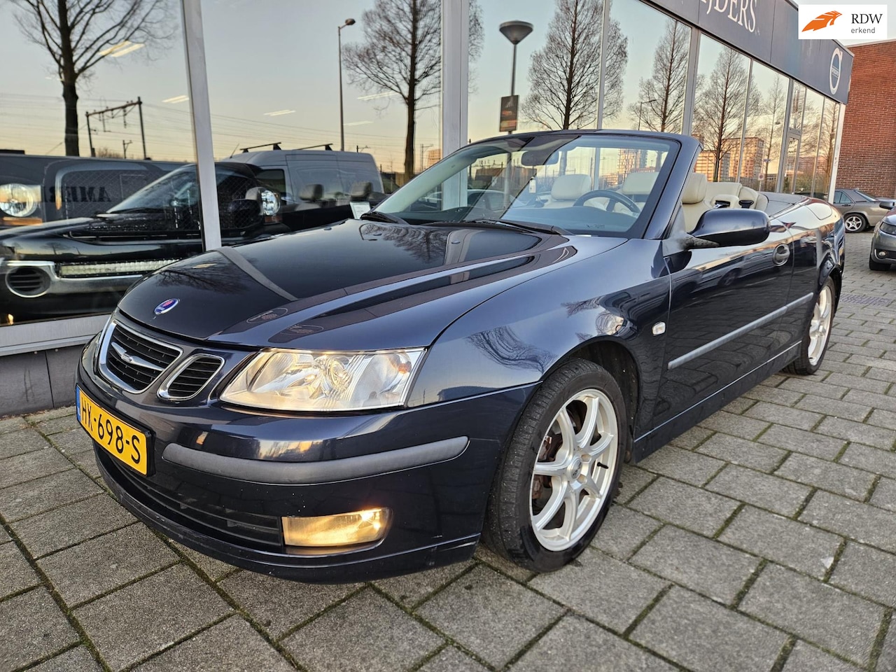 Saab 9-3 Cabrio - 2.0 T Vector 2.0t Vector - AutoWereld.nl