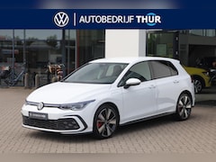 Volkswagen Golf - 1.4 eHybrid GTE 245PK / 180kW LED Matrix IQ.Lights, achteruitrijcamera, 3-zone climatronic