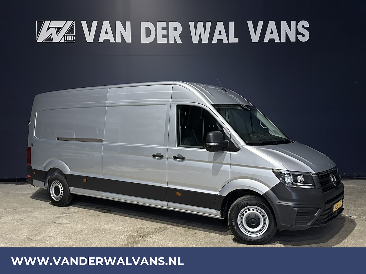 Volkswagen Crafter - 2.0 TDI 141pk L4H3 L3H2 Euro6 Airco | Camera | Apple Carplay | Android Auto Parkeersensore - AutoWereld.nl