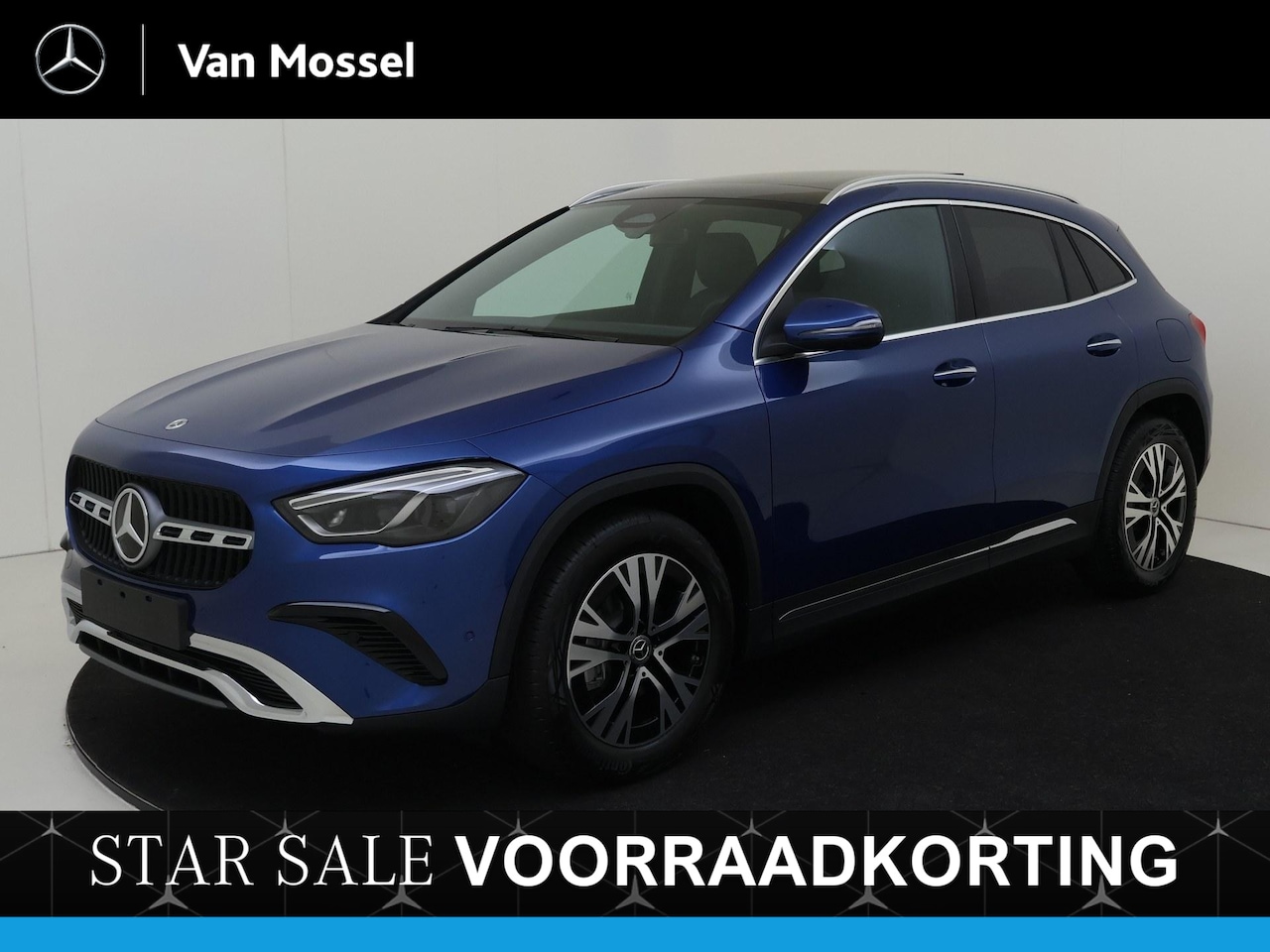 Mercedes-Benz GLA-Klasse - 180 Star Edition Luxury Line Smartphone-integratie / DISTRONIC / Dodehoekassistent / Panor - AutoWereld.nl