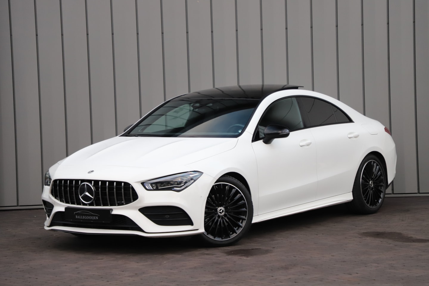 Mercedes-Benz CLA-Klasse - 200 AMG Aut7 | Pano | Sfeerverlichting | Burmester | Multi-beam | Widescreen | 2020 - AutoWereld.nl