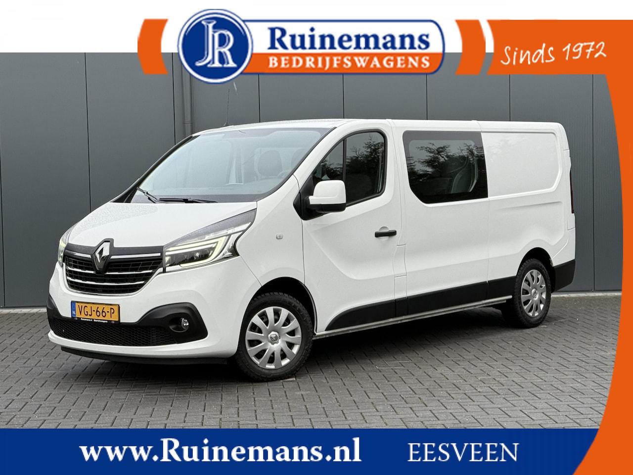 Renault Trafic - 2.0 dCi 120 PK LUXE / L2H1 / DUBBELE CABINE / 6-PERS / AIRCO / CRUISE / TREKHAAK / DUBBEL - AutoWereld.nl