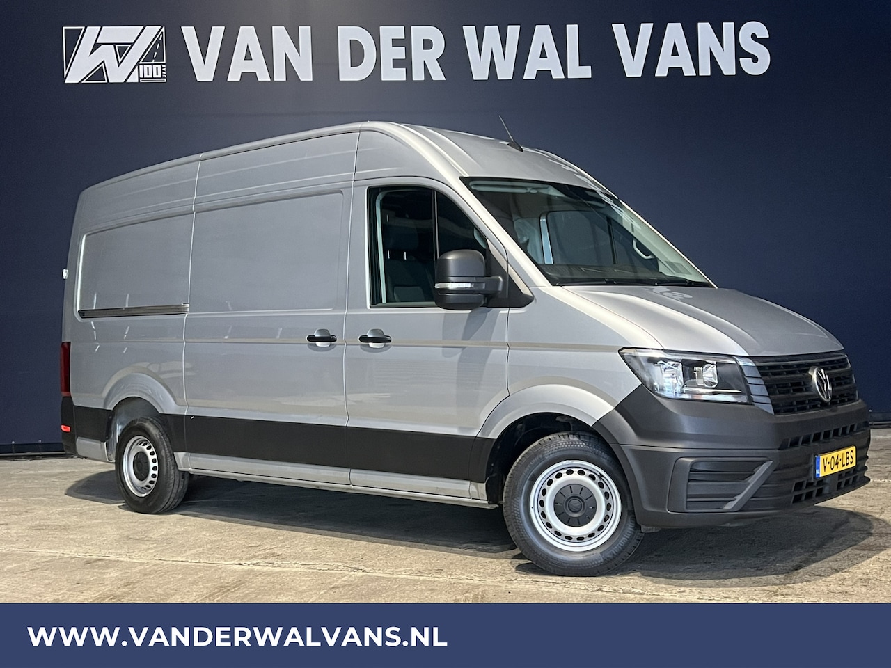 Volkswagen Crafter - 2.0 TDI 141pk L3H3 L2H2 Euro6 Airco | Navigatie | Apple Carplay | Cruisecontrol Android Au - AutoWereld.nl