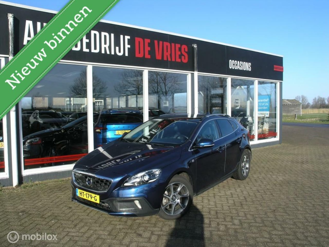 Volvo V40 Cross Country - 2.0 D4 OceanRace Full Options Pano/ACC/Leder/Trekhaak/Winterpakket - AutoWereld.nl