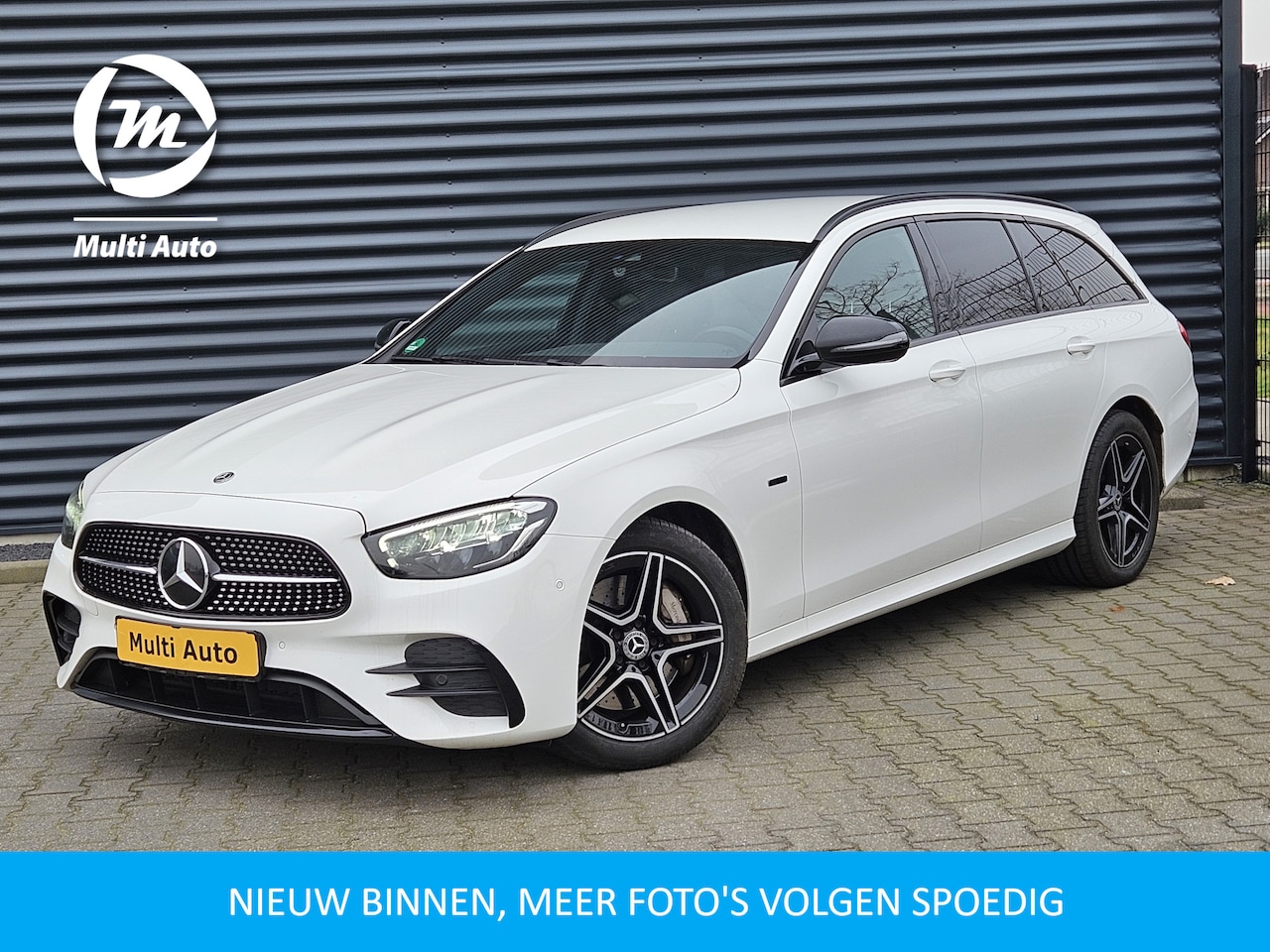 Mercedes-Benz E-klasse Estate - 300 e AMG Plug In Hybrid 320pk Dealer O.H PHEV | Widescreen Navi | Sfeerverlichting | Nigh - AutoWereld.nl