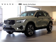 Volvo XC40 - B4 AUT7 197PK Plus Dark, *Direct leverbaar* Sage Green, Microtech/Nubuck Charcoal, PAnoram