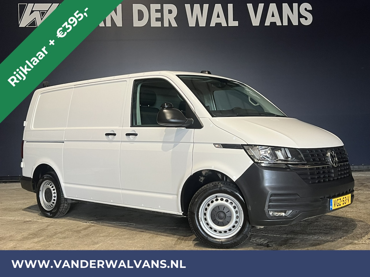 Volkswagen Transporter - 2.0 TDI L1H1 Euro6 RIJKLAAR Airco | Camera | Apple Carplay | Android Auto | Cruisecontrol - AutoWereld.nl