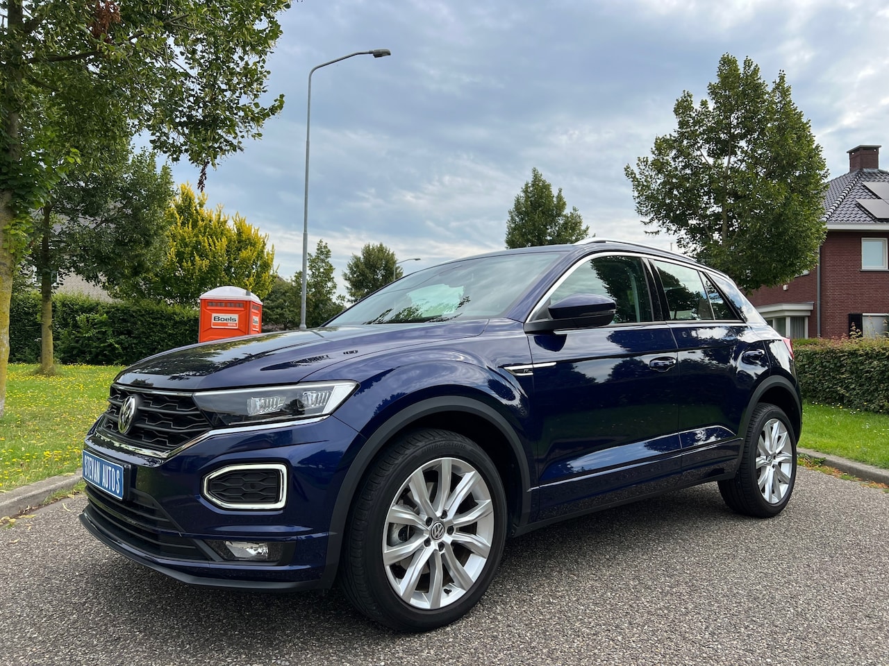 Volkswagen T-Roc - l 1.0 TSI R-Line Sport 5drs KM 13442 - AutoWereld.nl