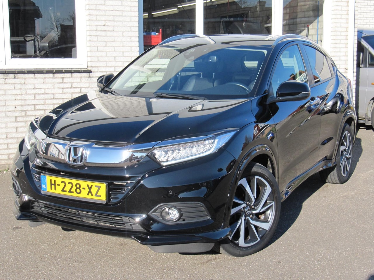 Honda HR-V - 1.5 i-VTEC Executive 1.5 i-VTEC Executive - AutoWereld.nl