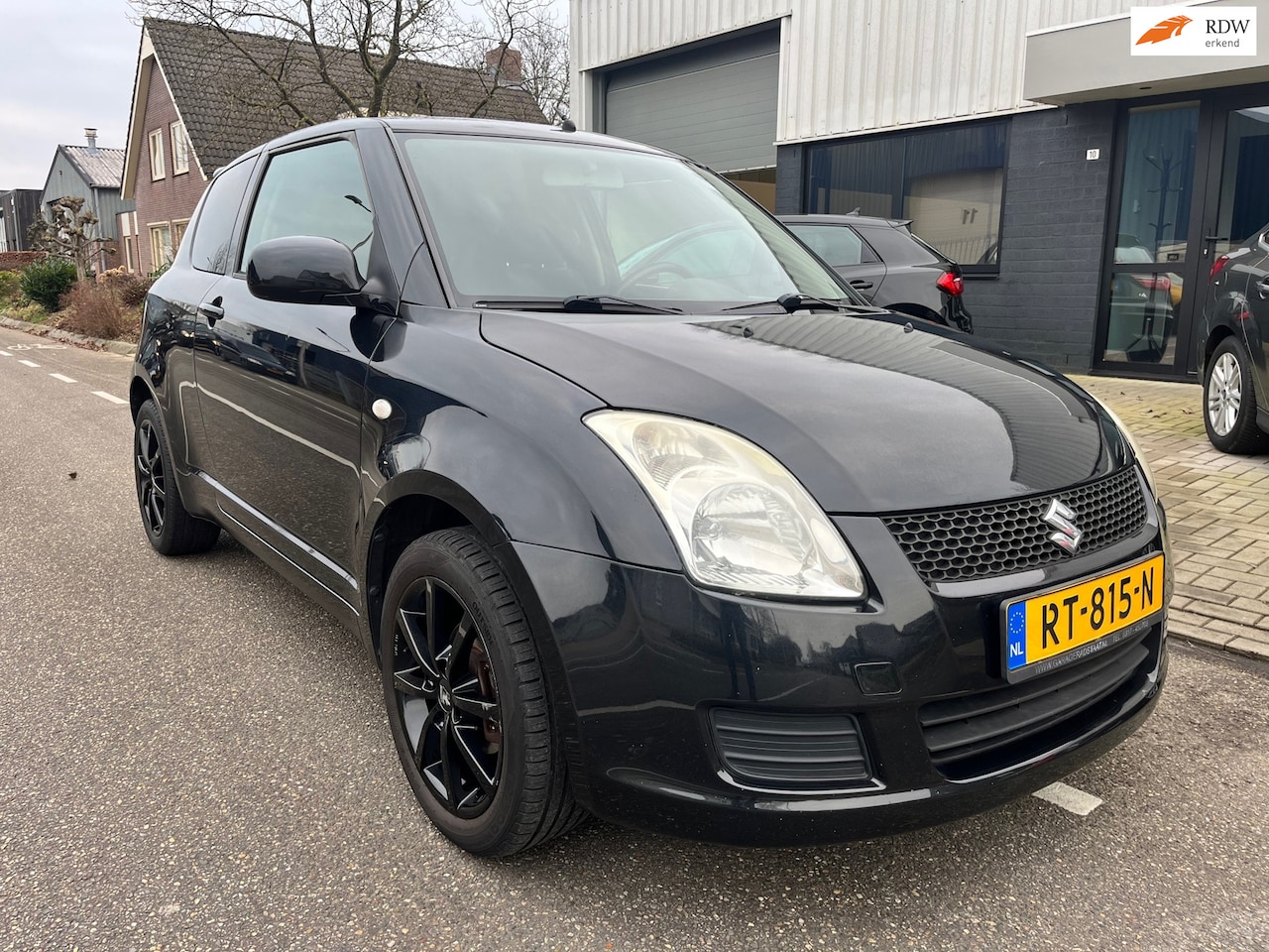 Suzuki Swift - 1.3 Base I NEW APK I LM VELG I INRUILKOOPJE - AutoWereld.nl