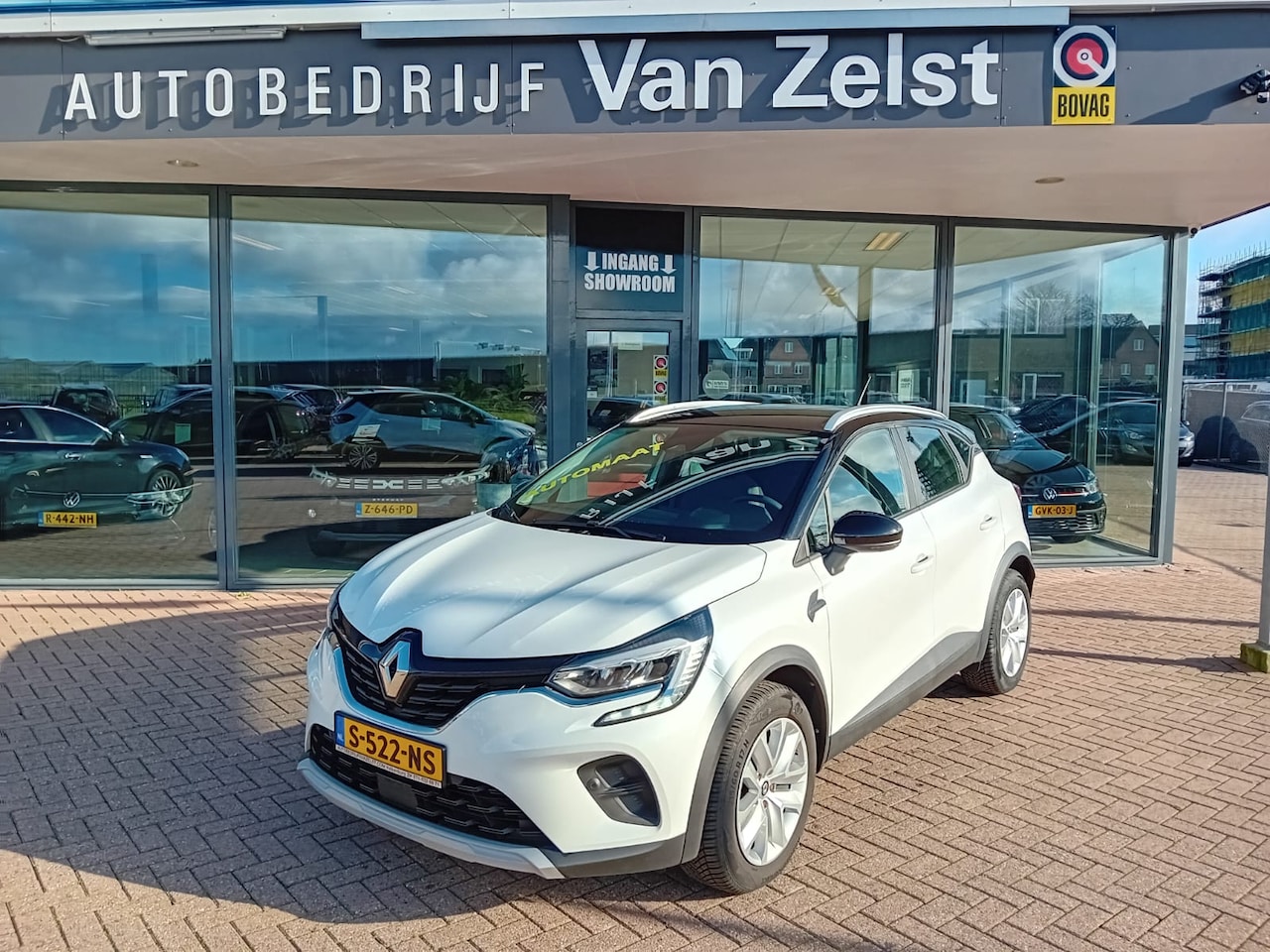 Renault Captur - 1.3 TCe 140 Intens Automaat, Airco(automatisch), Carplay/Android auto, Bluetooth, Navigati - AutoWereld.nl