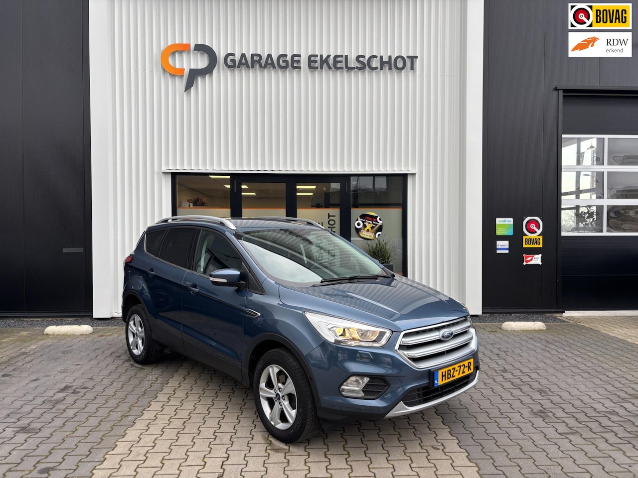 Ford Kuga - / Automaat / Navi / Stoel&Stuur verwarming - AutoWereld.nl