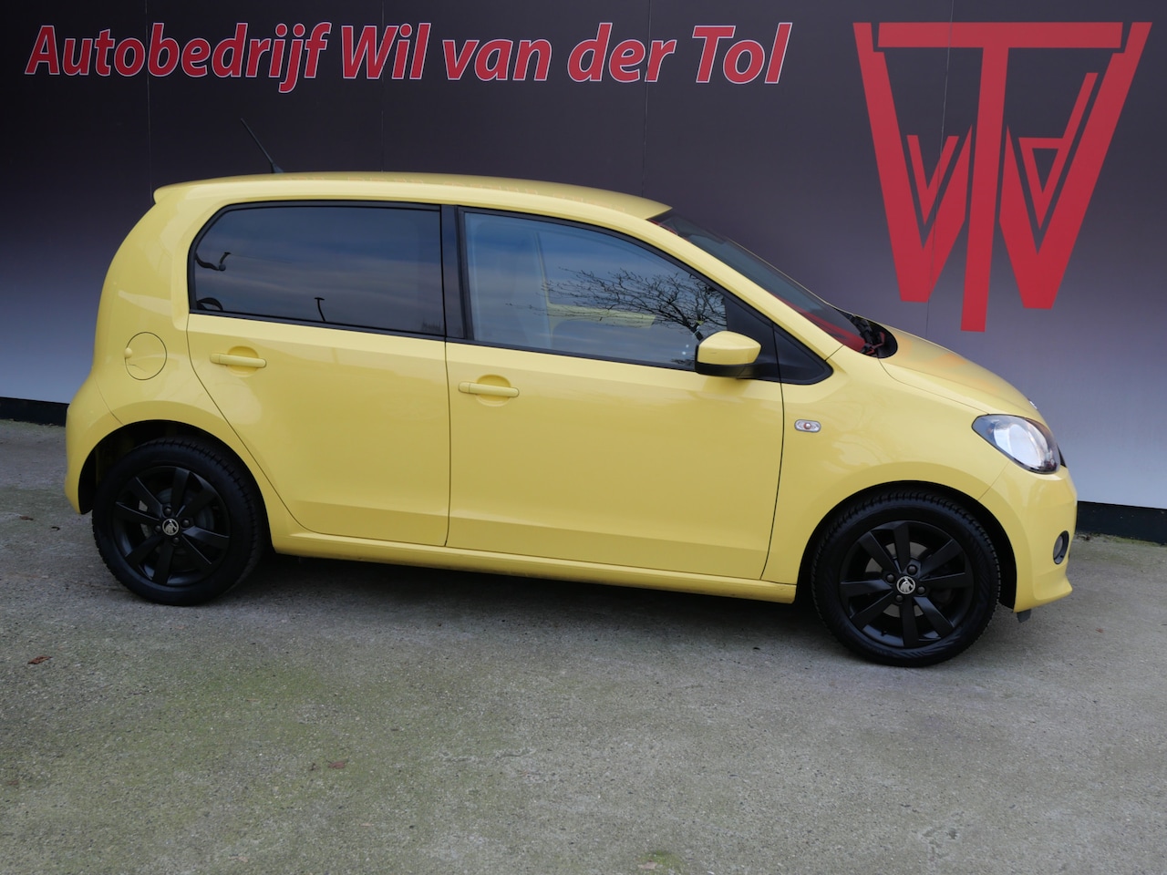 Skoda Citigo - 1.0 EXPEDITION | 5-DRS | AIRCO | LICHTMETAAL | ALL-SEASON | NIEUWE APK!! - AutoWereld.nl